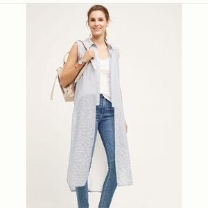 Like new Anthropologie HD in Paris Dera Buttondown Tunic size Medium